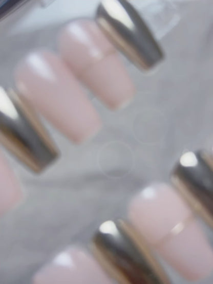 Nude Mirage